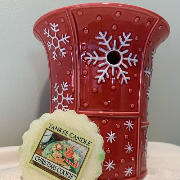 Ceramic Snowflake Scented Wax Burner - Picture 1 of 11